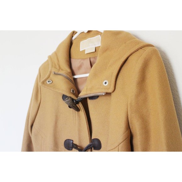 Michael Kors Caramel Beige Tan Brown Hooded Wool Coat with Buckles Size XS 2 - Picture 4 of 4